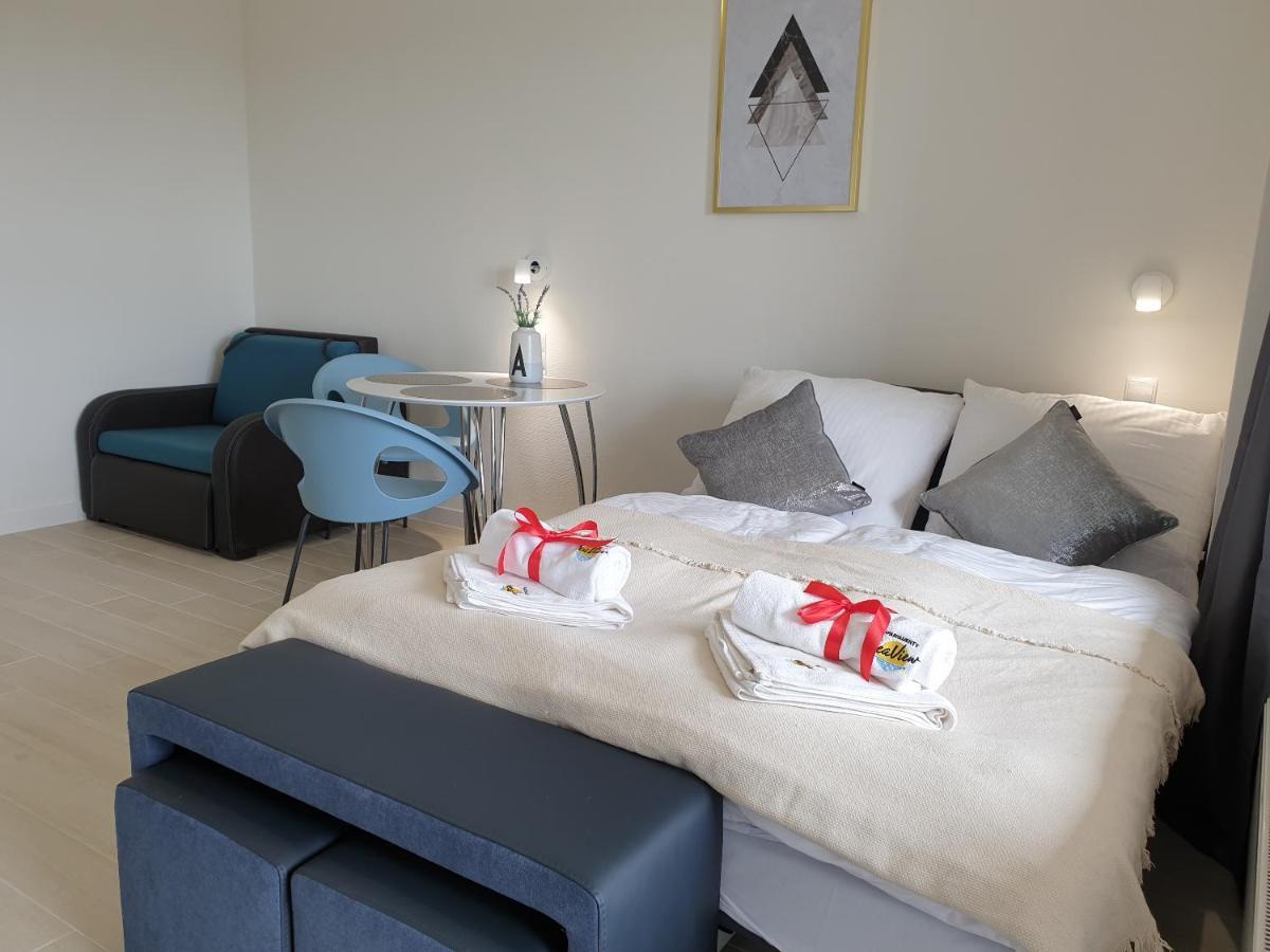 Apartamenty Onyx Seaview By Rent Like Home Miedzyzdroje Exterior foto